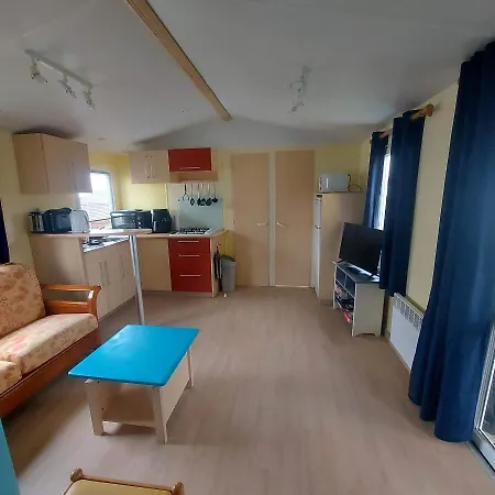 Κάμπινγκ Maison Ensoleillee Apremont (Vendee)